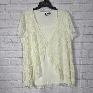 New Directions Woman Lace Overlay Top Size 2X